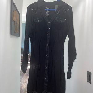 Super cute rock 47 wrangler dress with cross on back!
